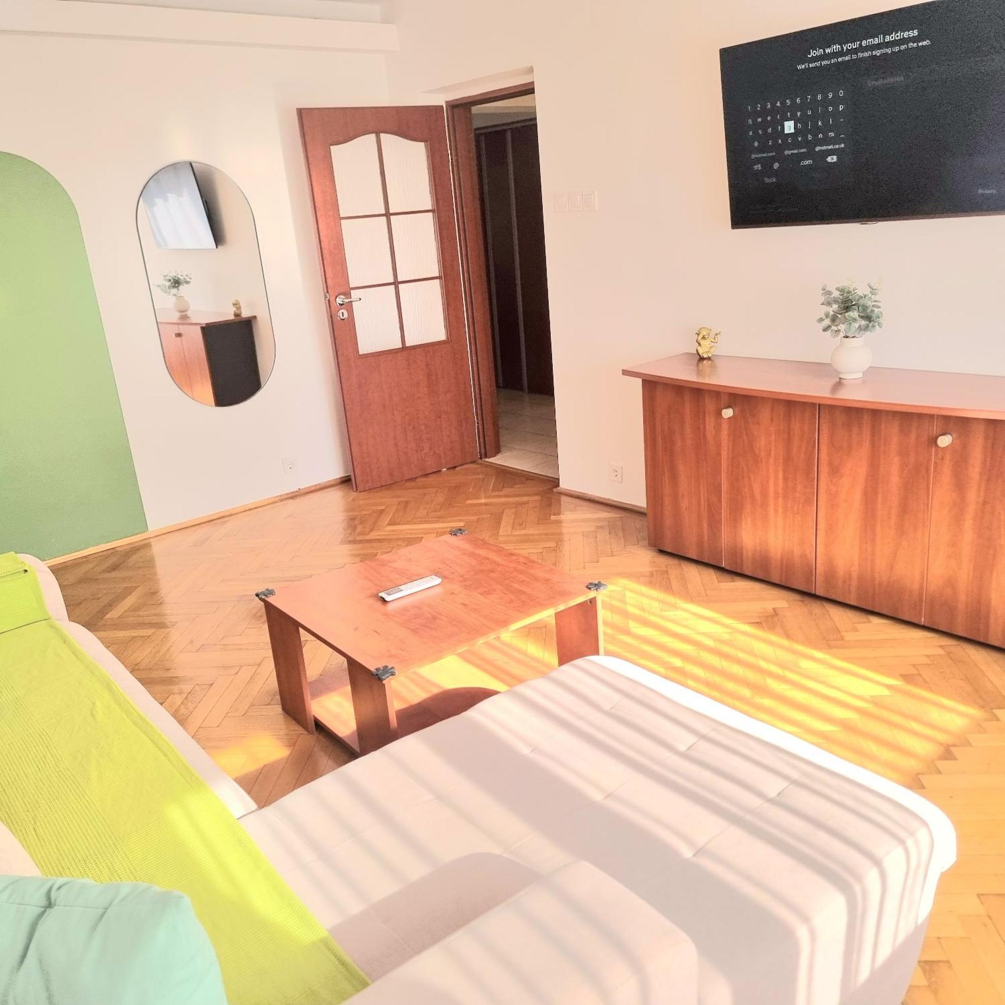 Tranquil Unirii Residence - Elegant & Spacious Living With Parking Steps From Parliament Bucharest Exterior photo